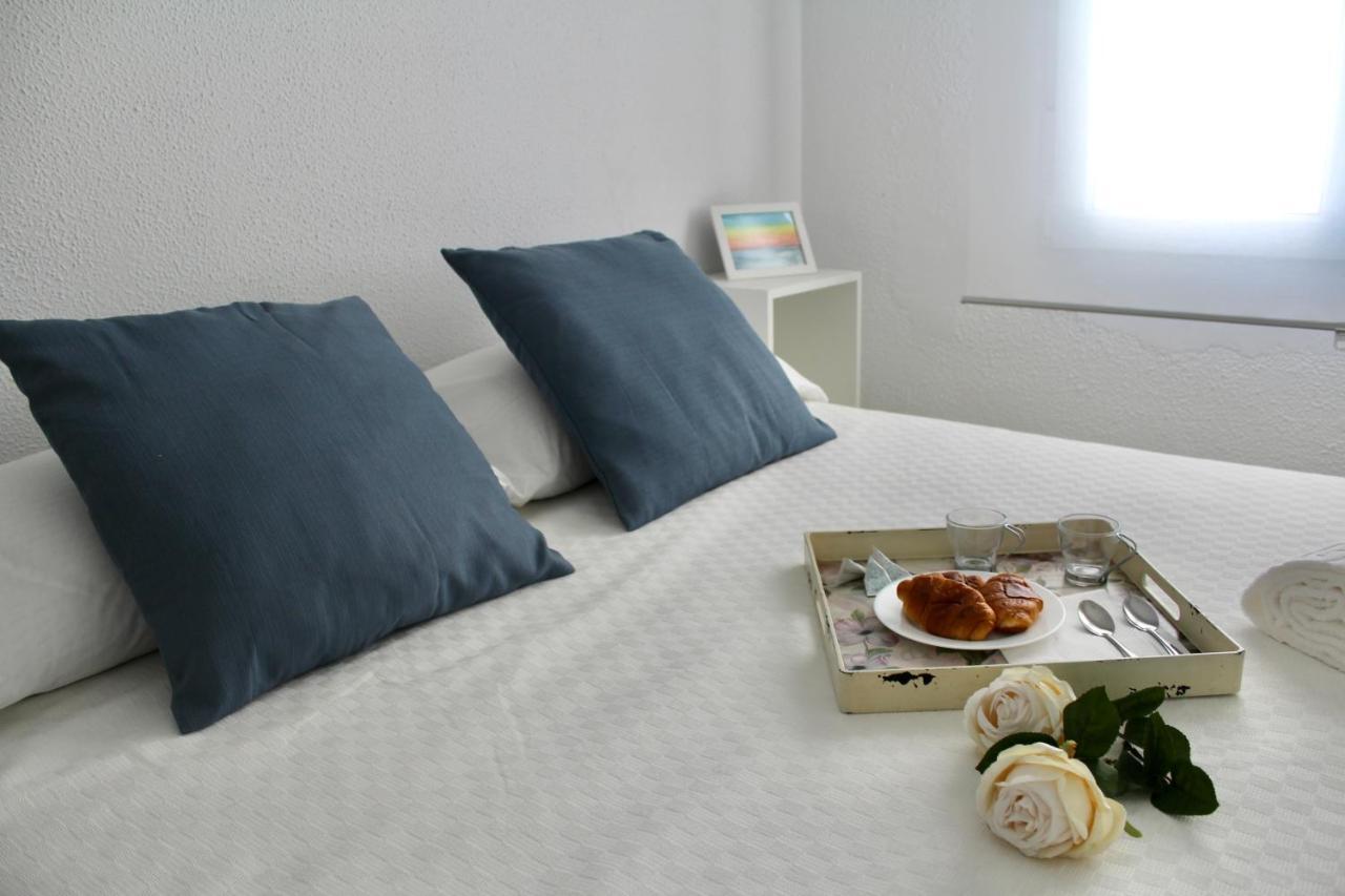 Wish Suite Campana De Sevilla 外观 照片